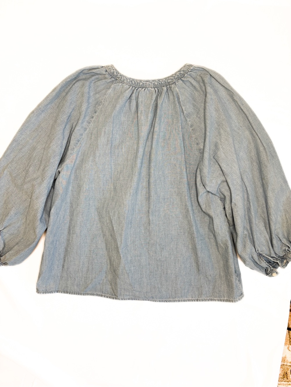 Levi's Washed Blue Denim Button-Front Peasant Top - Picture 5 of 6